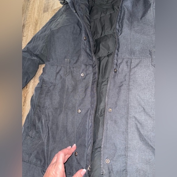 The North Face • Goose Down Hooded Parka Coat - Picture 8 of 16
